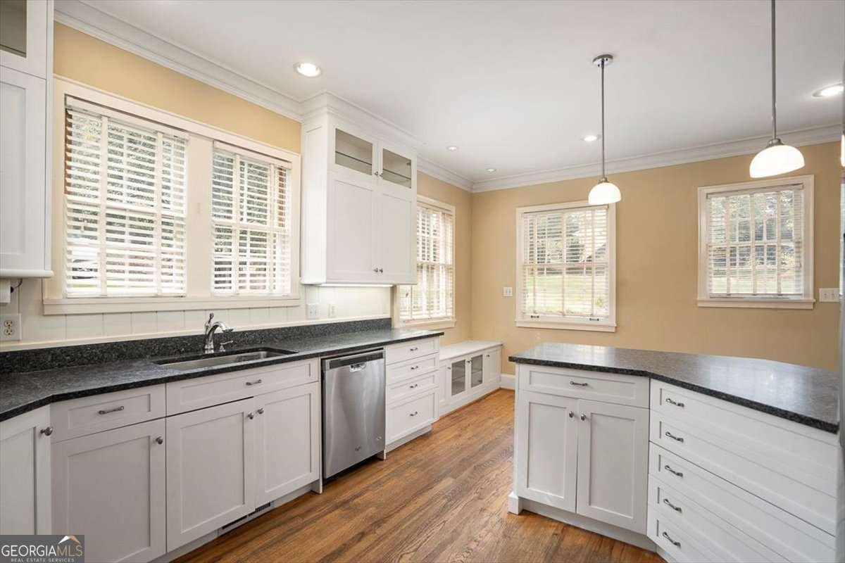 515 Hampton Court Athens - 9