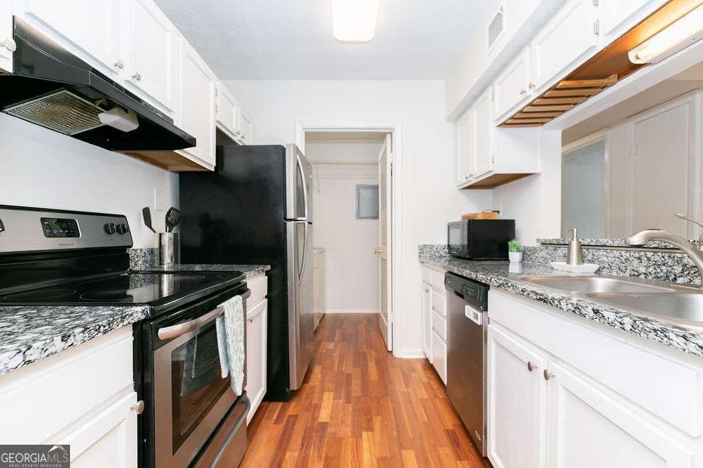 907 Tuxworth Circle Decatur - 18