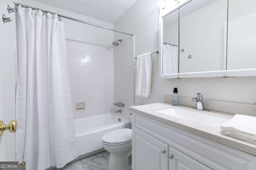 907 Tuxworth Circle Decatur - 7