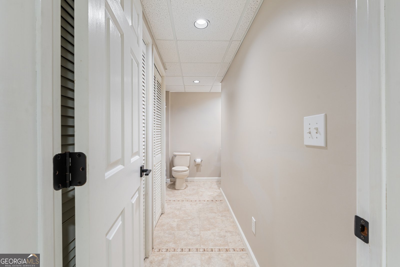 3505 Chartwell Drive Suwanee - 38