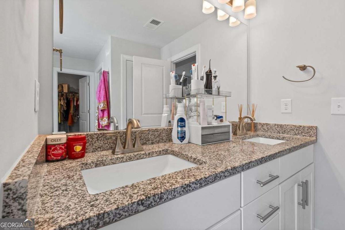 3544 PALMER FALLS Drive Douglasville - 33