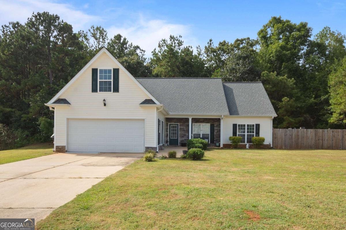 401 Nashua Drive Lagrange - 1