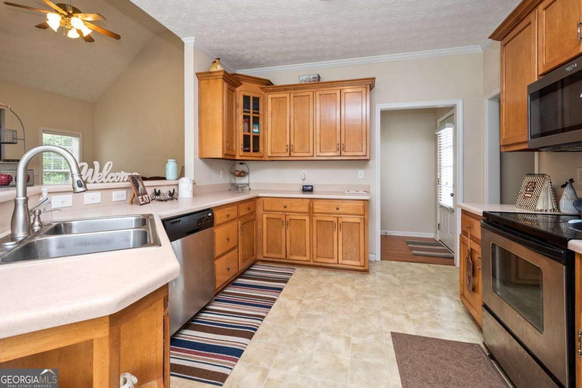 401 Nashua Drive Lagrange - 12