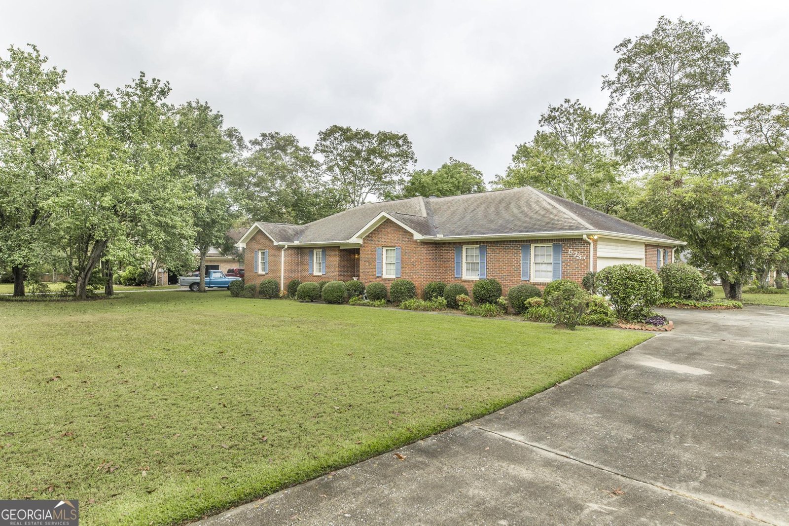 5731 School Road Macon - 34