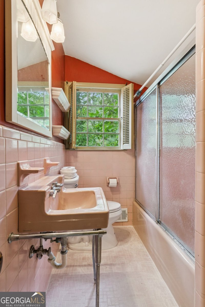 1008 Emory Street Oxford - 40