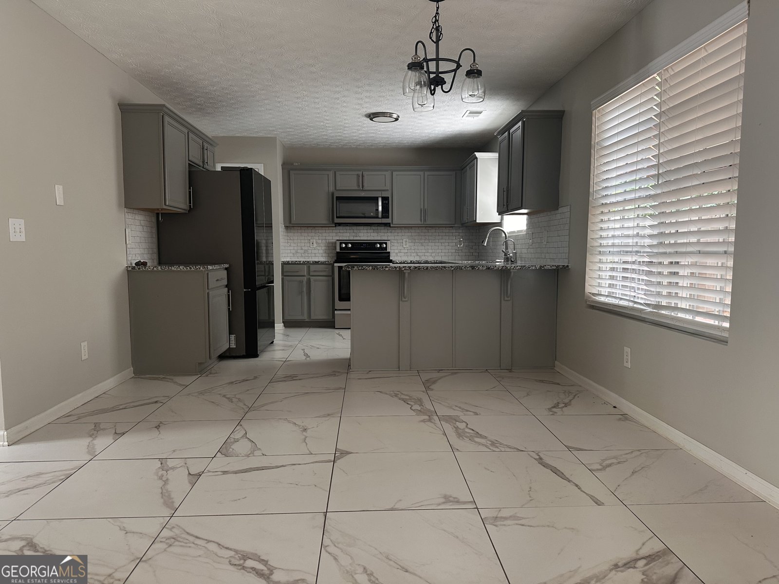3886 Cedar Trace Lane Ellenwood - 3