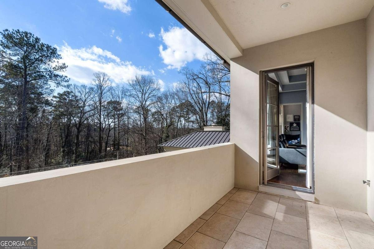 1500 West Wesley Road Atlanta - 32