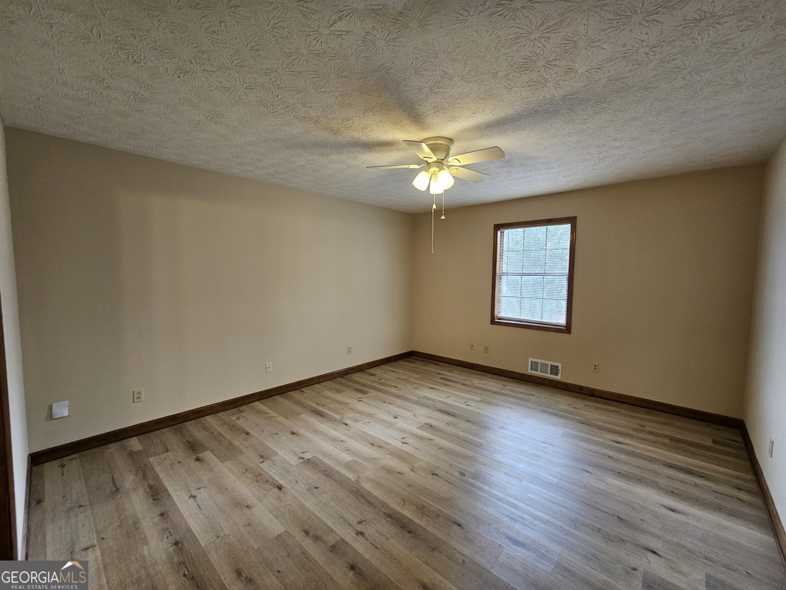 342 Lakeshore Drive Stockbridge - 30