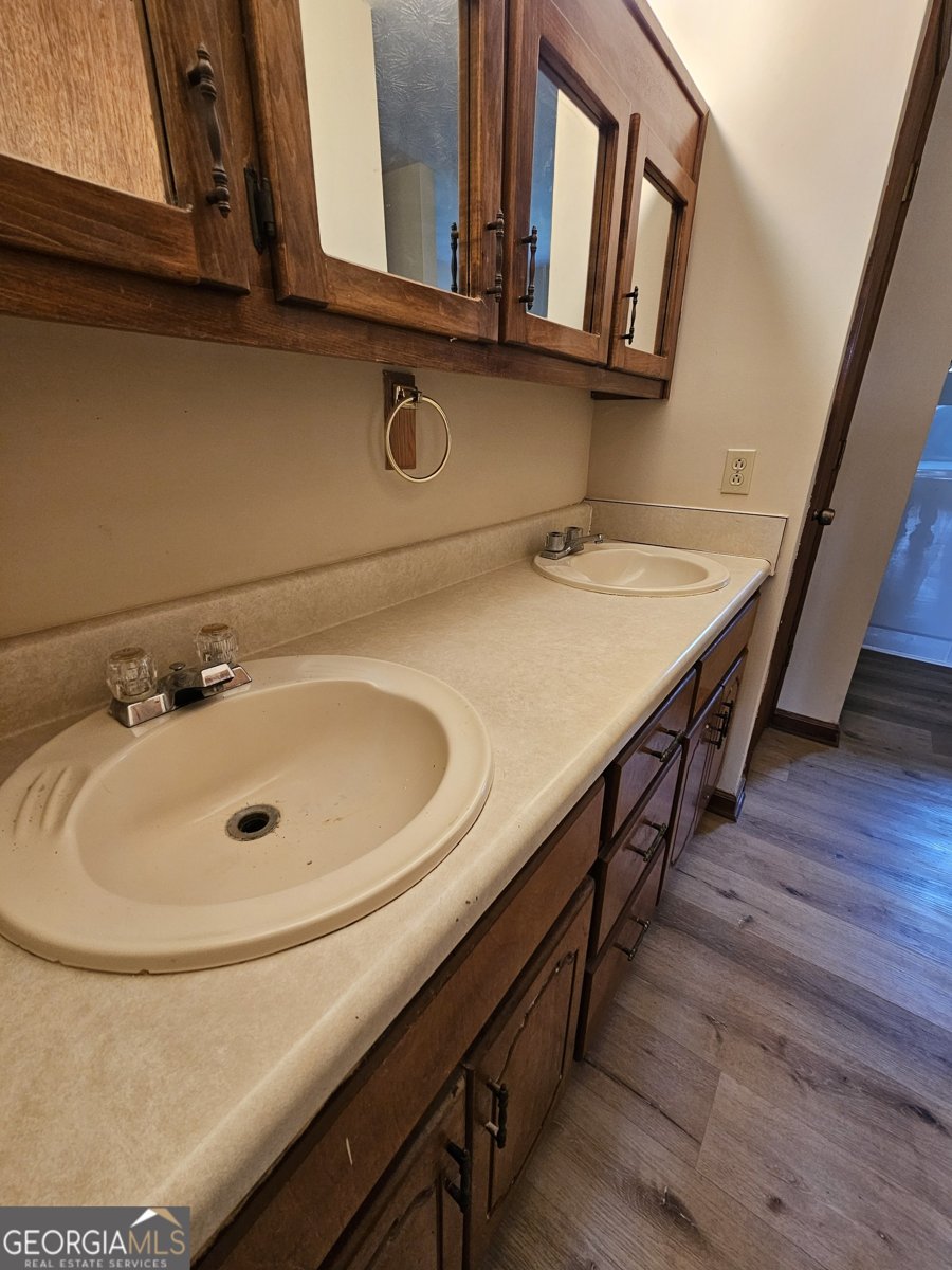 342 Lakeshore Drive Stockbridge - 33