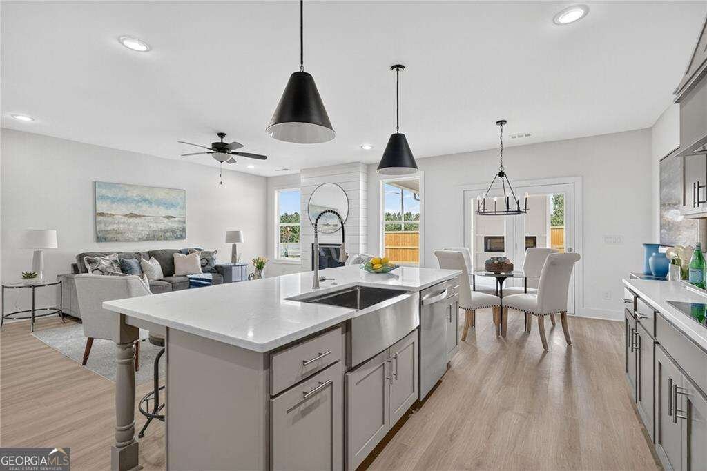 942 Homepark Circle Buford - 8
