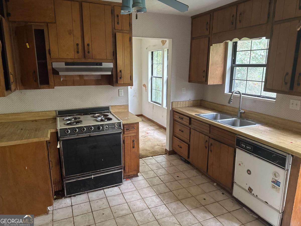 4900 Bayside Court Stone Mountain - 7
