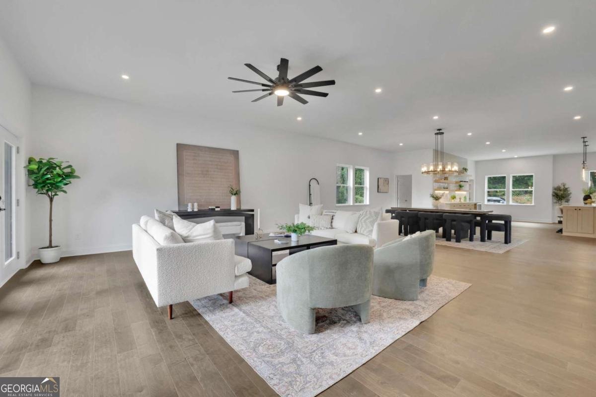 120 Gwinnett Street Buford - 10
