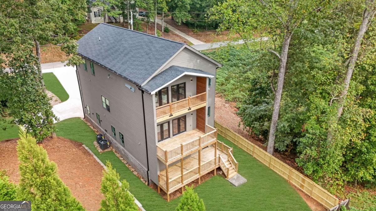 120 Gwinnett Street Buford - 44