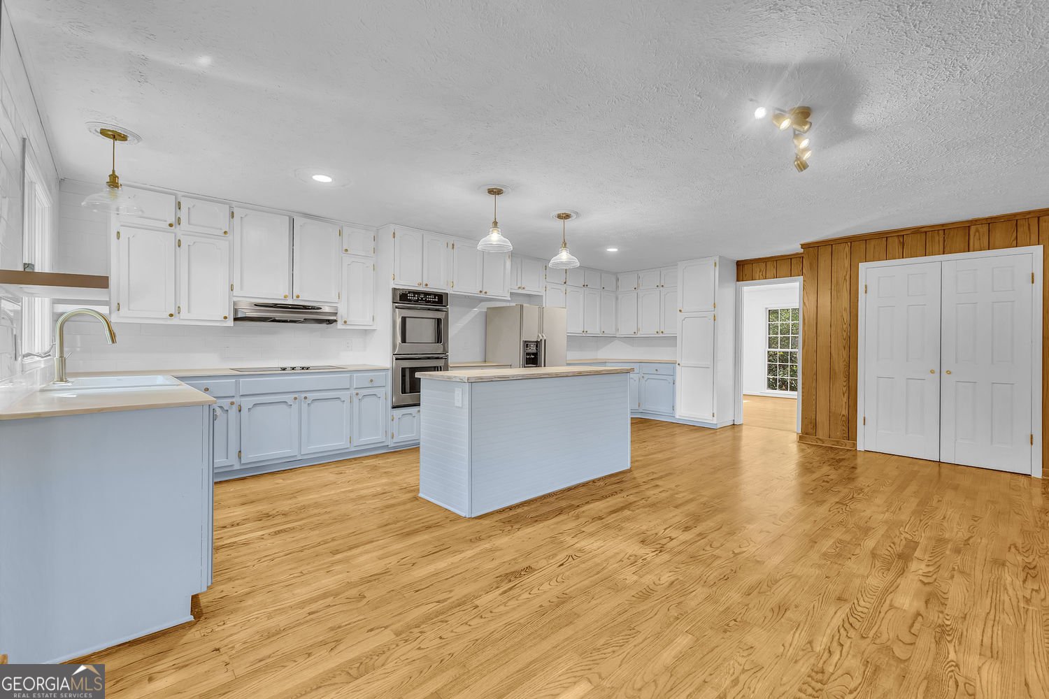 192 Maple Wood Drive Lawrenceville - 14