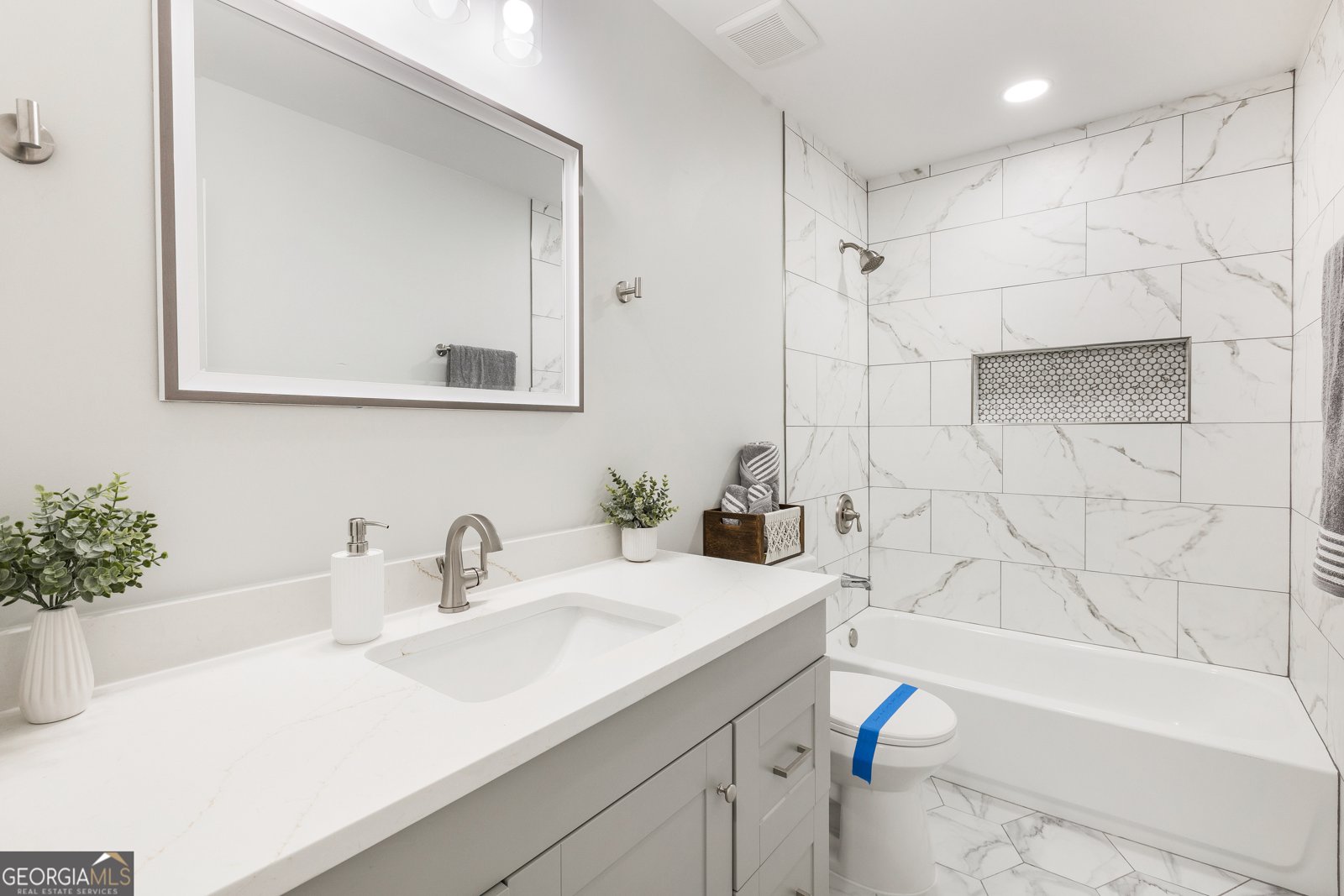 330 Indian Hills Drive Dallas - 24