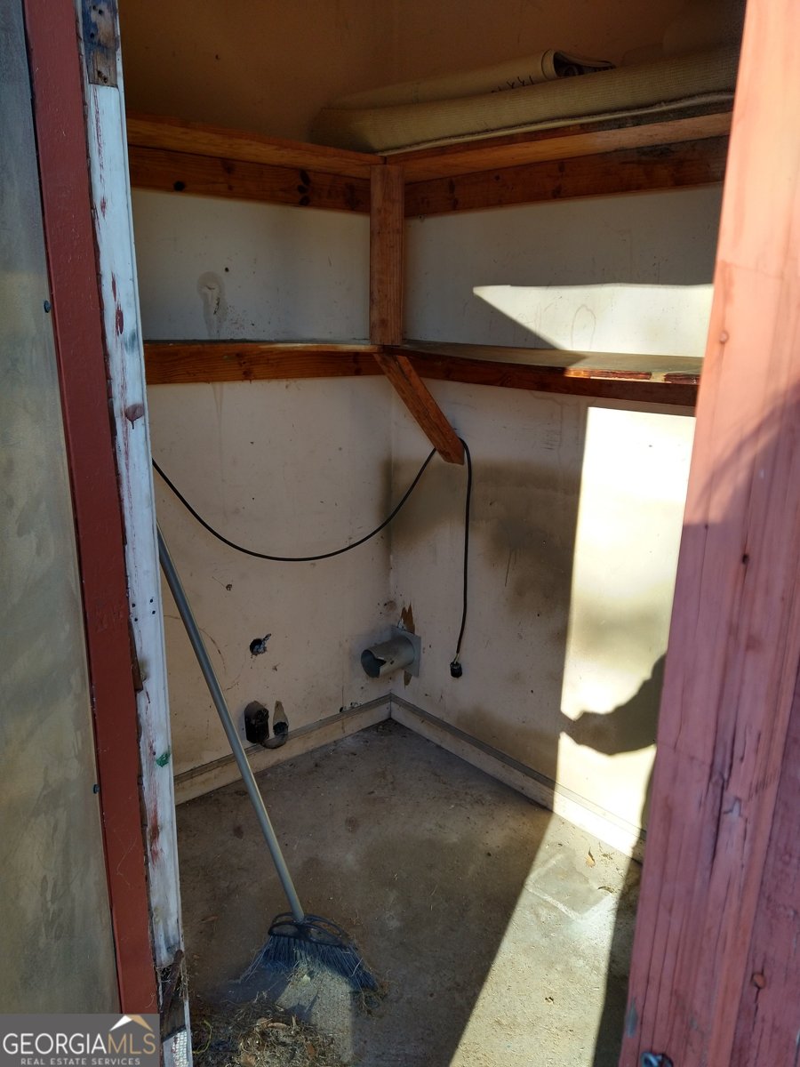 629 Thompson Swainsboro - 39