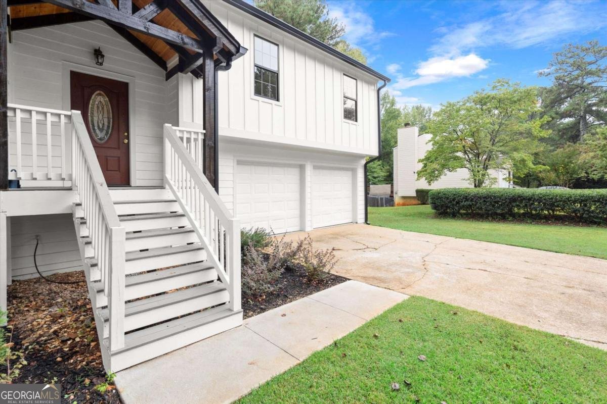 485 Sheringham Court Roswell - 2