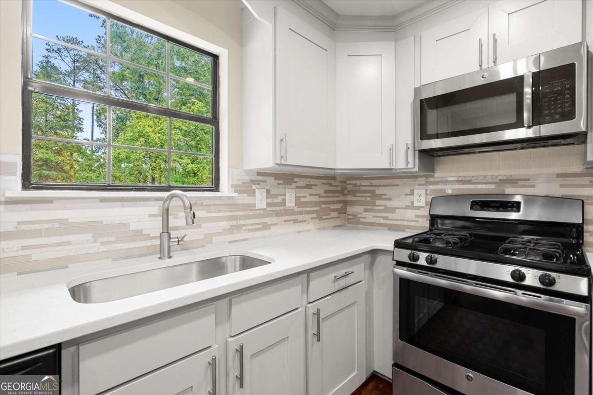 485 Sheringham Court Roswell - 4