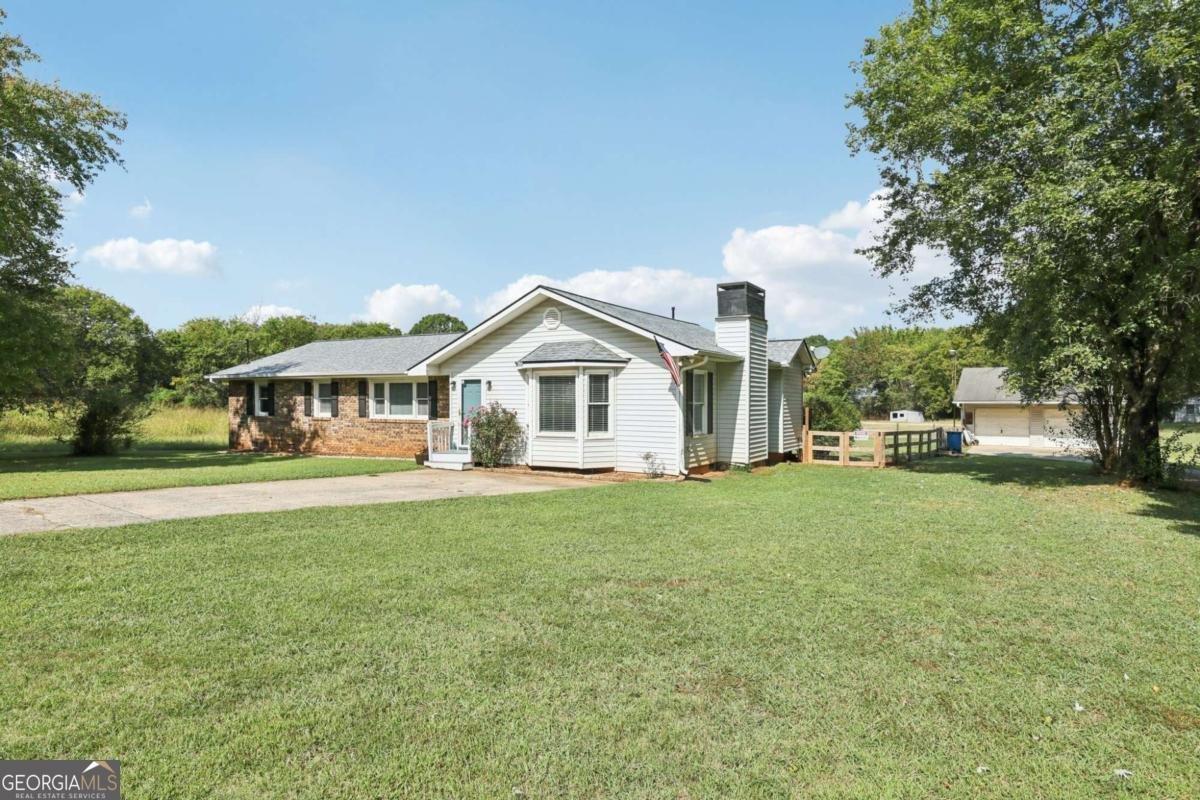 289 Old Cassville White Road Cartersville - 1