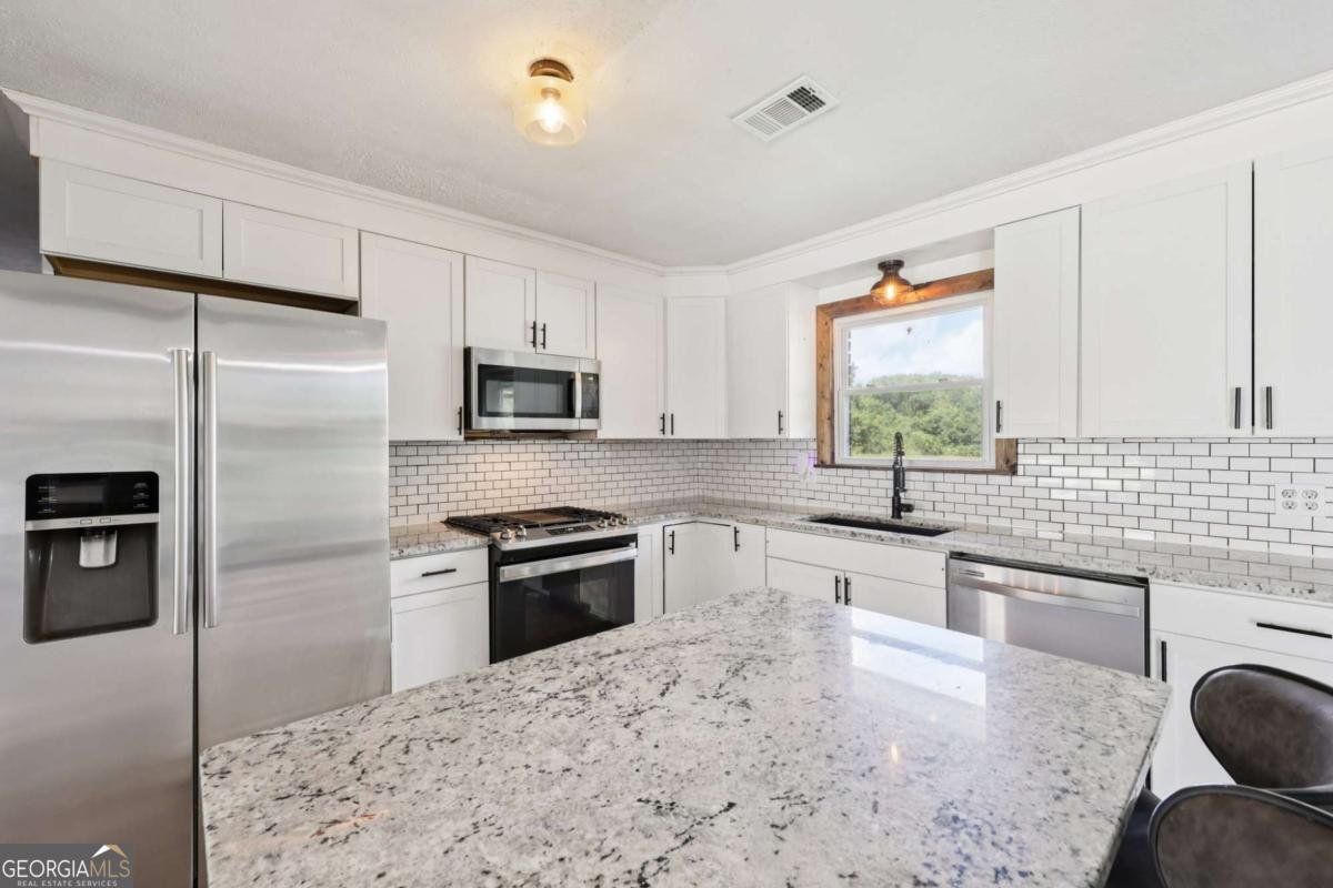 289 Old Cassville White Road Cartersville - 9