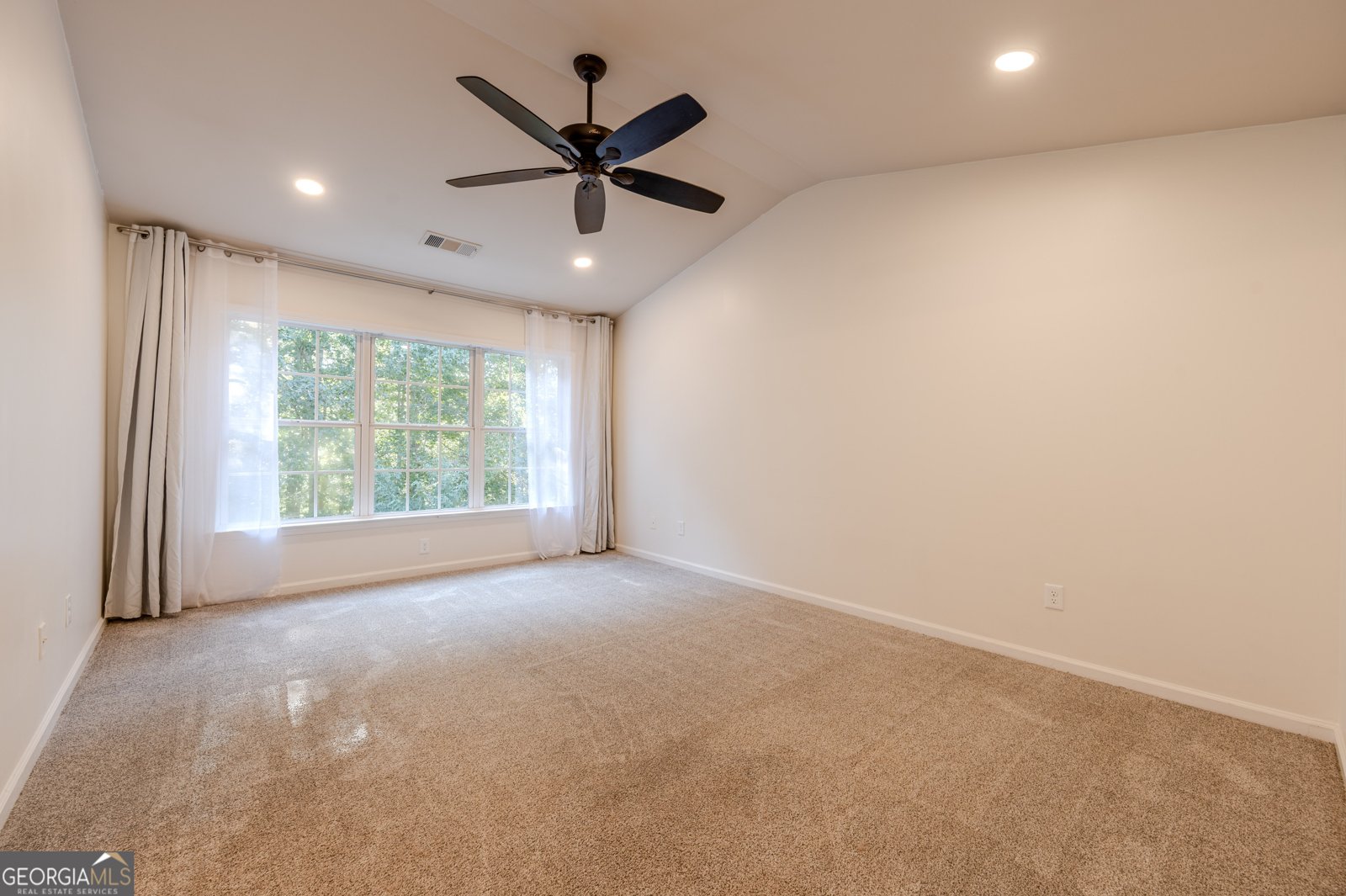 240 ASHLAND Drive Woodstock - 14