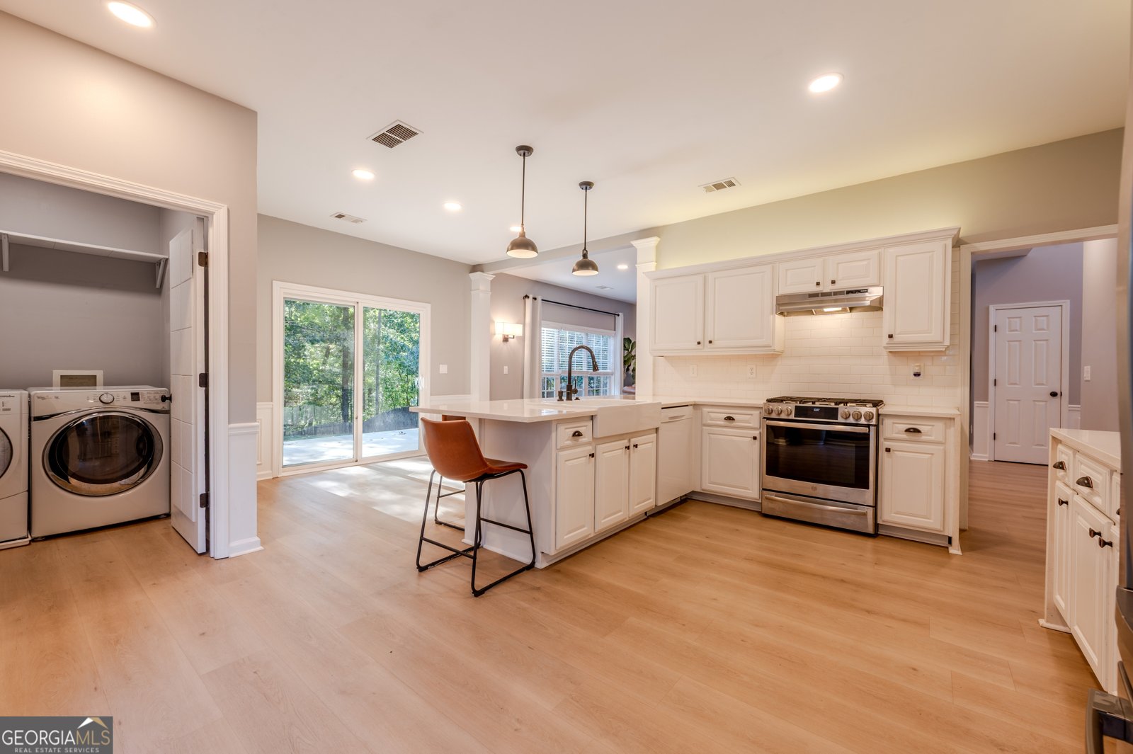 240 ASHLAND Drive Woodstock - 9