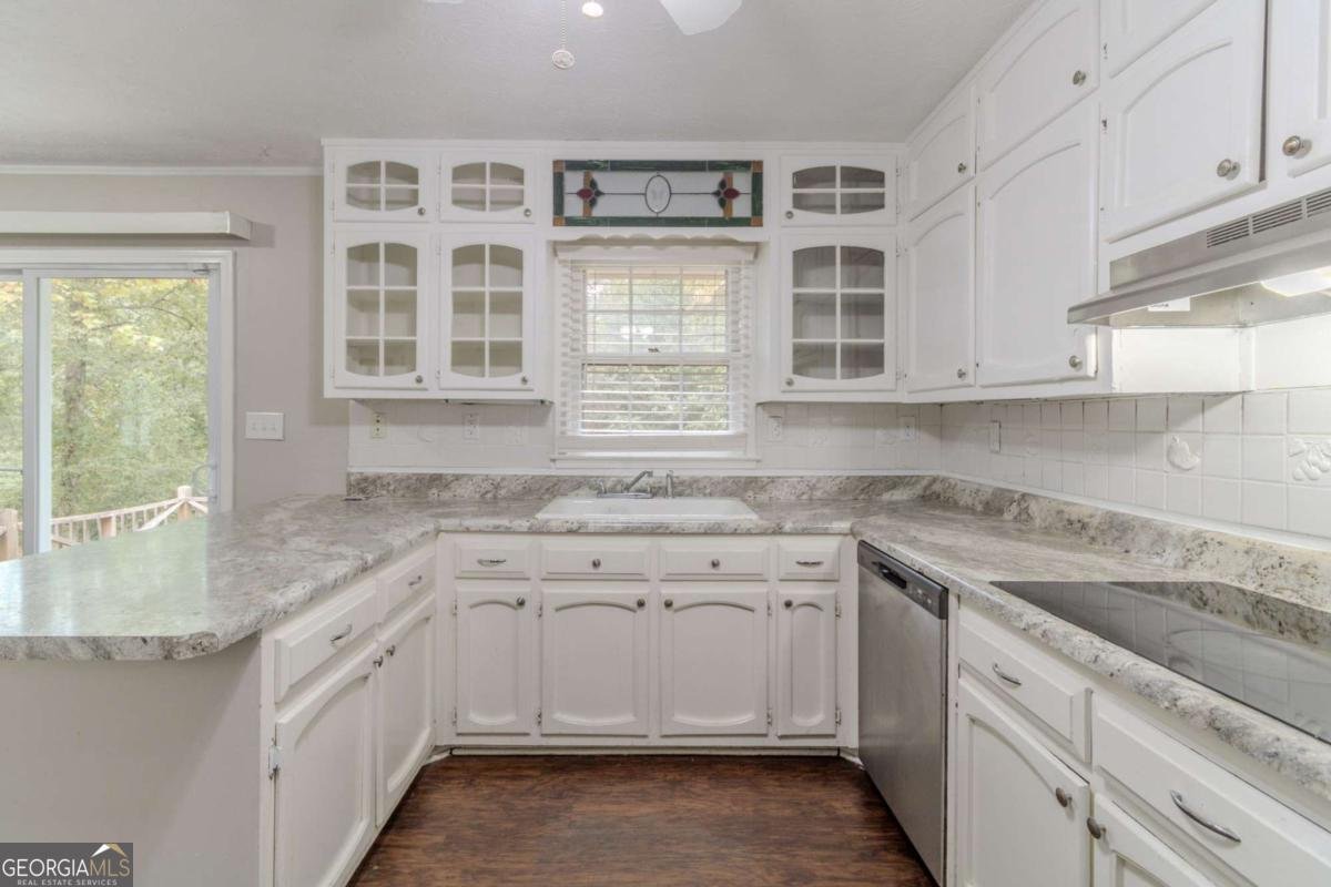5079 Alexander Avenue Union City - 10