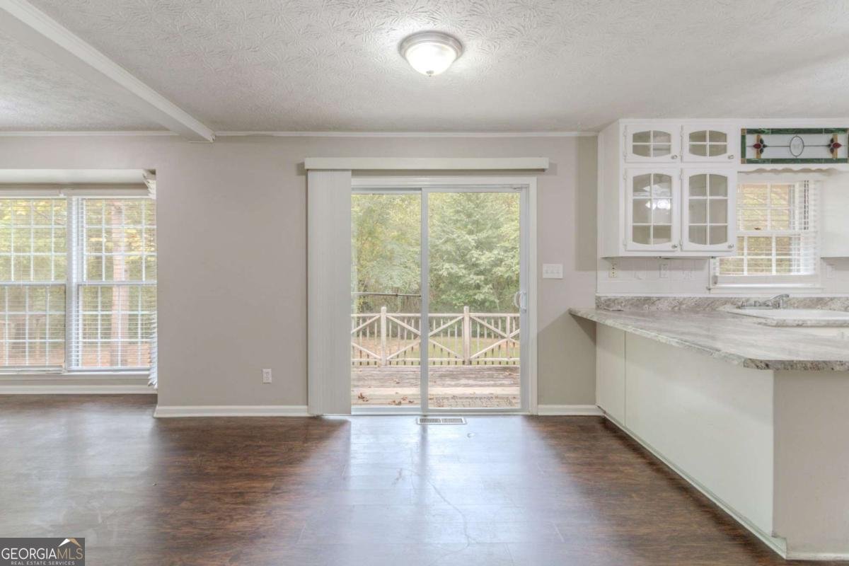 5079 Alexander Avenue Union City - 11