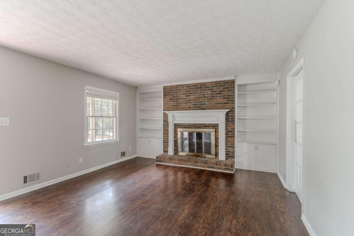 5079 Alexander Avenue Union City - 12