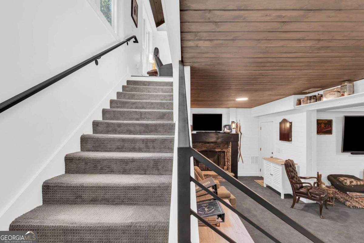 521 Lower Prince Mountain Road Cherry Log - 38