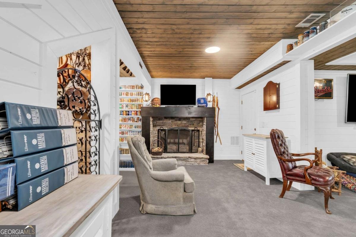 521 Lower Prince Mountain Road Cherry Log - 40