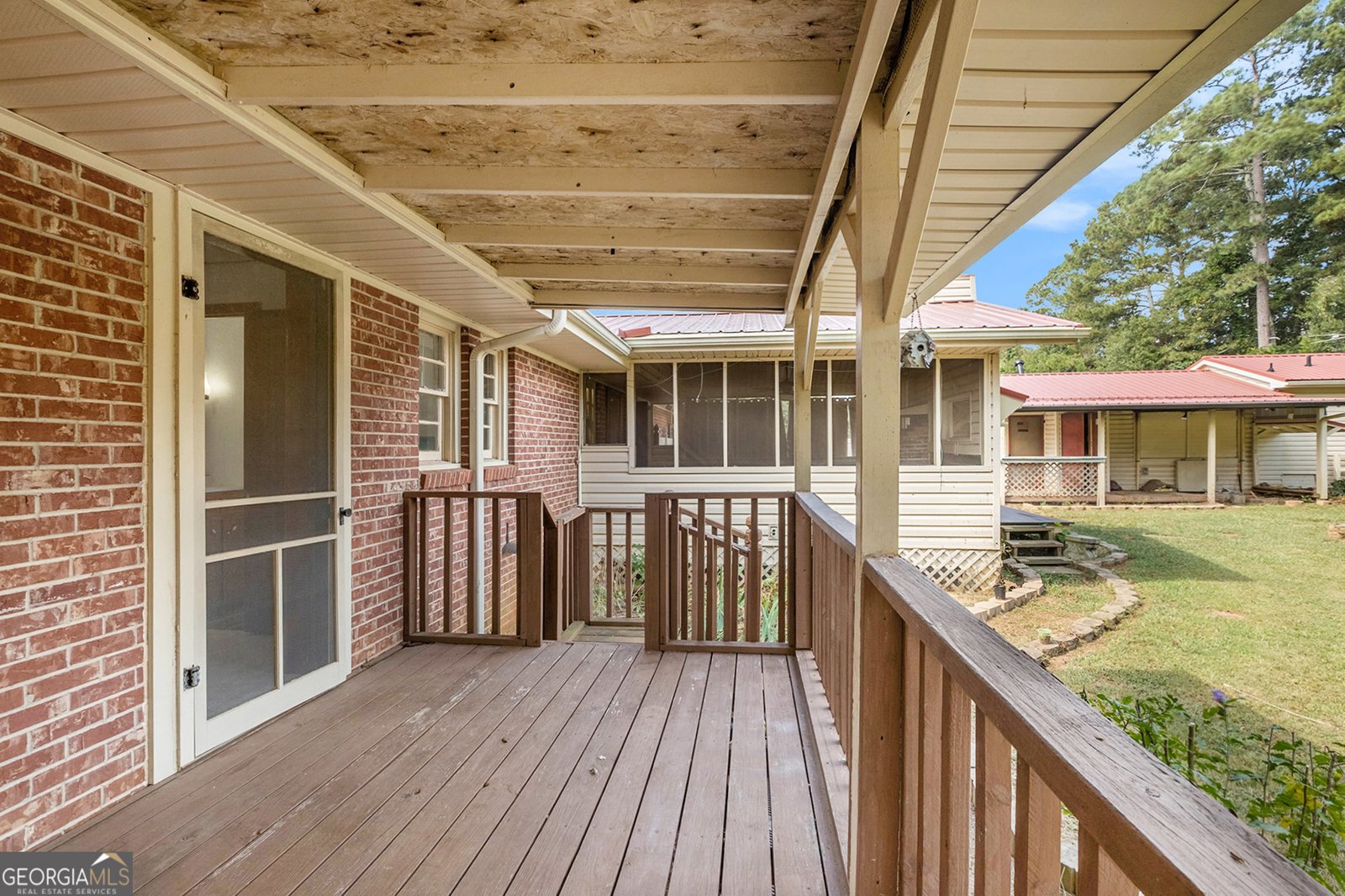 525 Virginia Lane Hull - 8