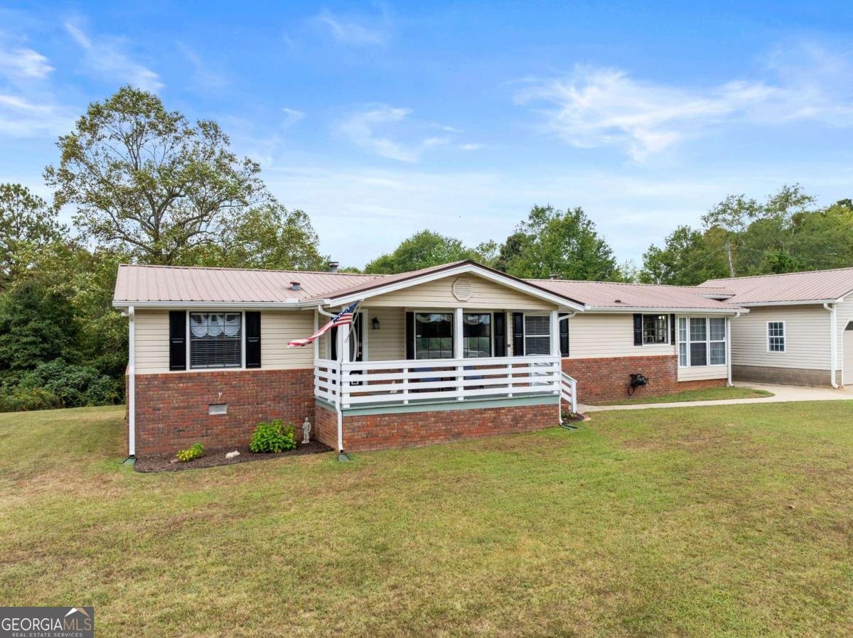 1689 Old State Road Pendergrass - 2