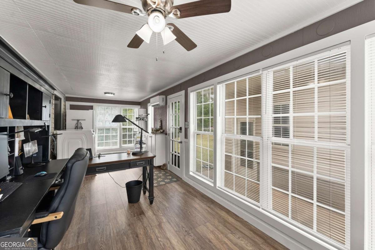 1689 Old State Road Pendergrass - 36