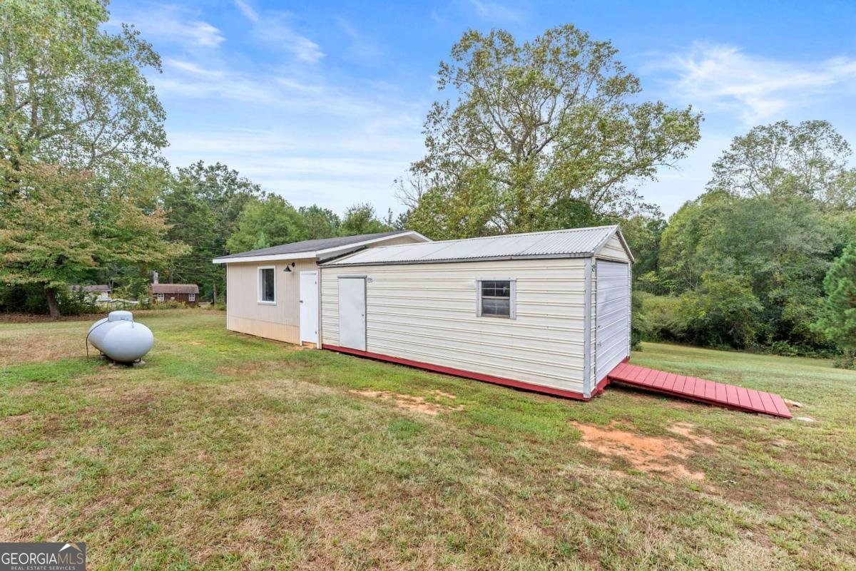 1689 Old State Road Pendergrass - 40