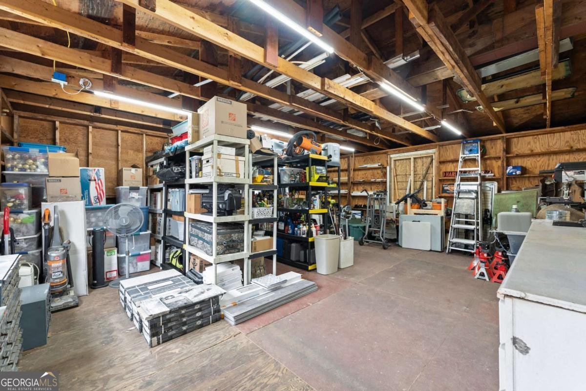1689 Old State Road Pendergrass - 42