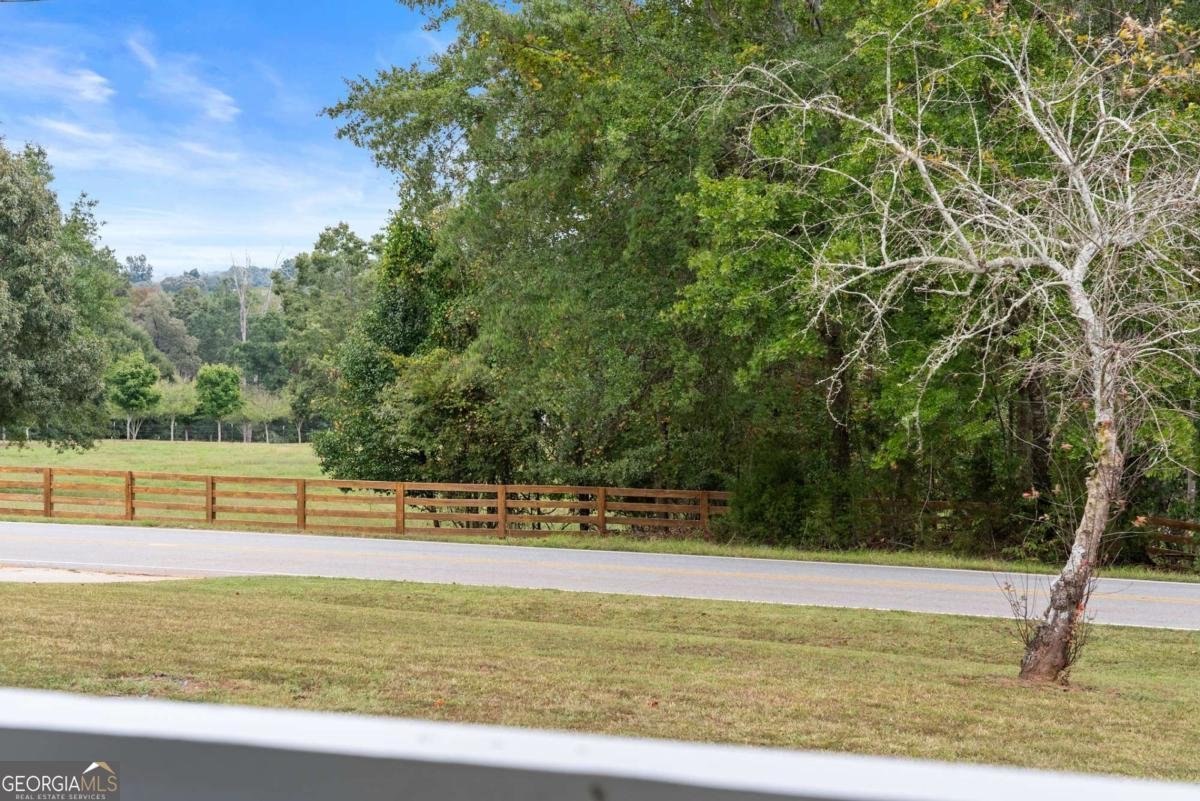1689 Old State Road Pendergrass - 45