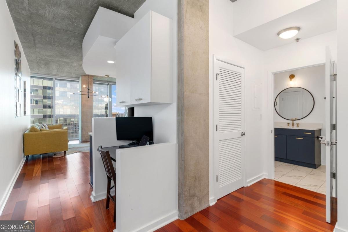 3324 Peachtree Road Atlanta - 19