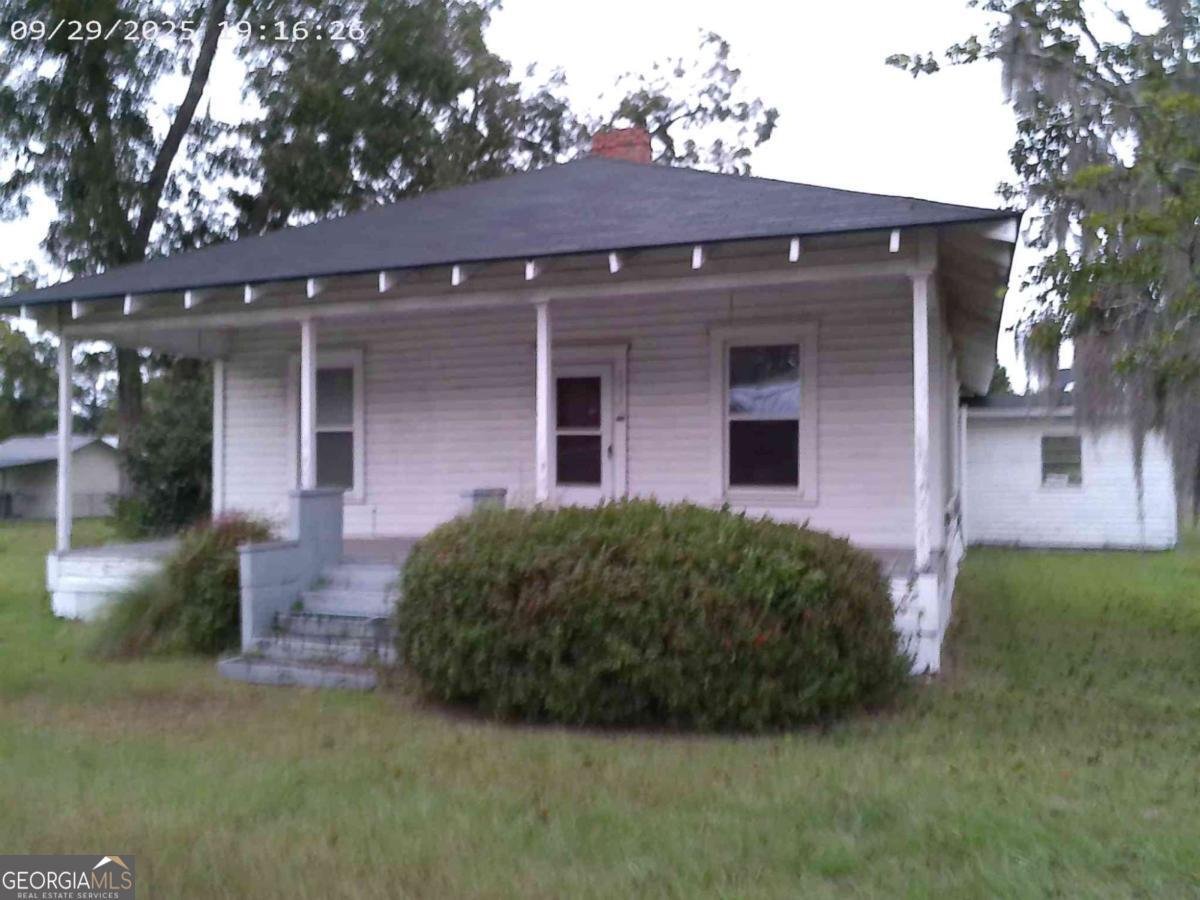 143 East Church Street Ludowici - 8