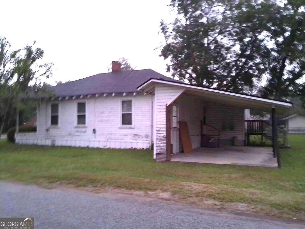143 East Church Street Ludowici - 9