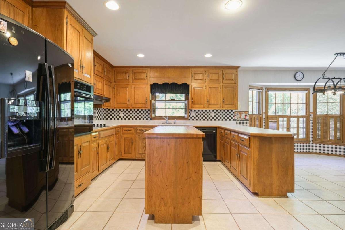 7570 Chaparral Drive Atlanta - 23