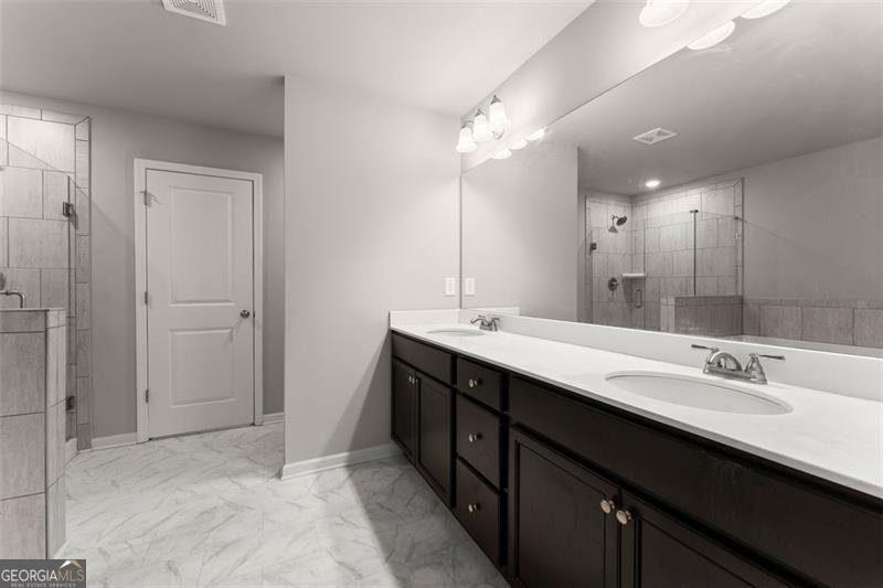 5308 FOX HILL Lane Oakwood - 14