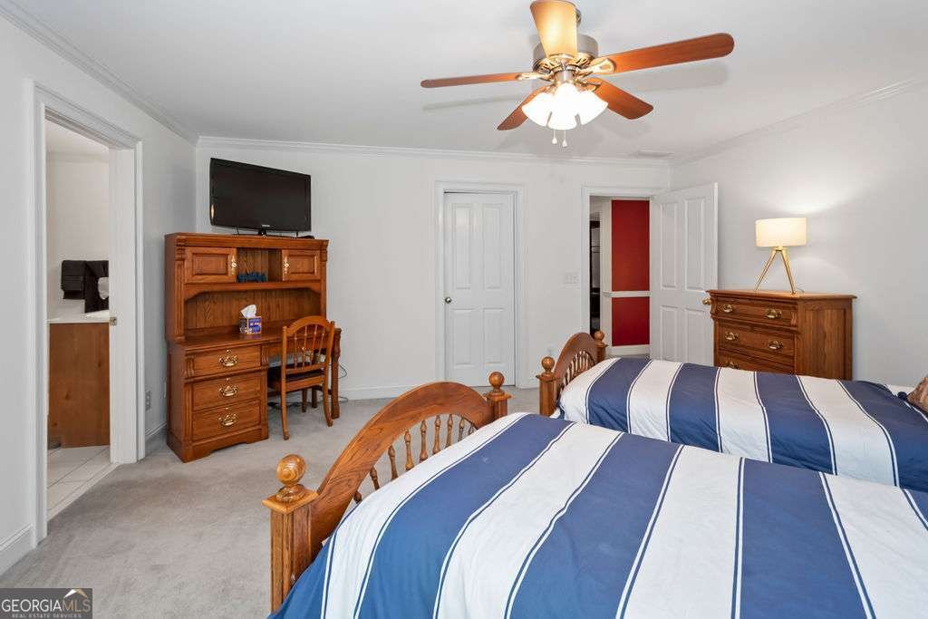 120 ISLAND COVE Drive Newnan - 55