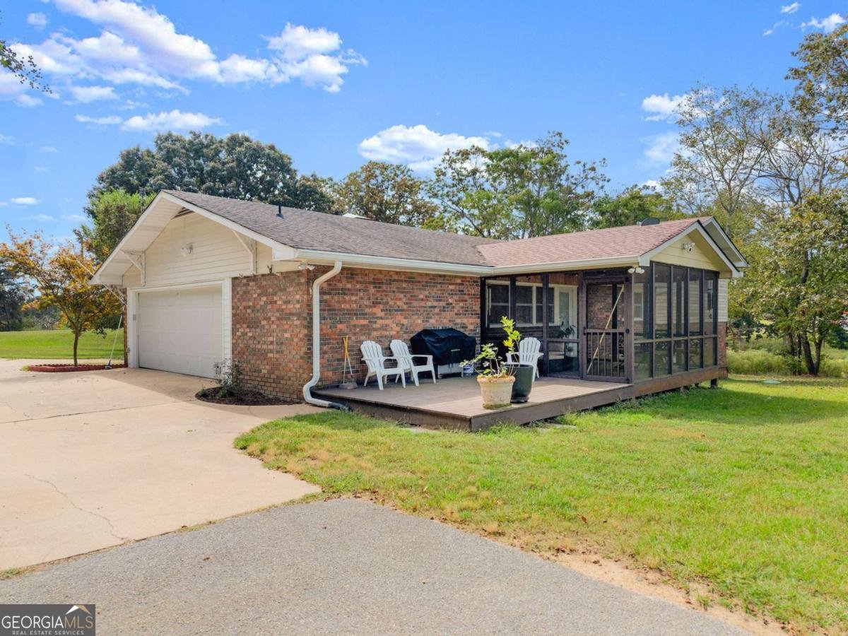 6675 Jot Em Down Road Gainesville - 33