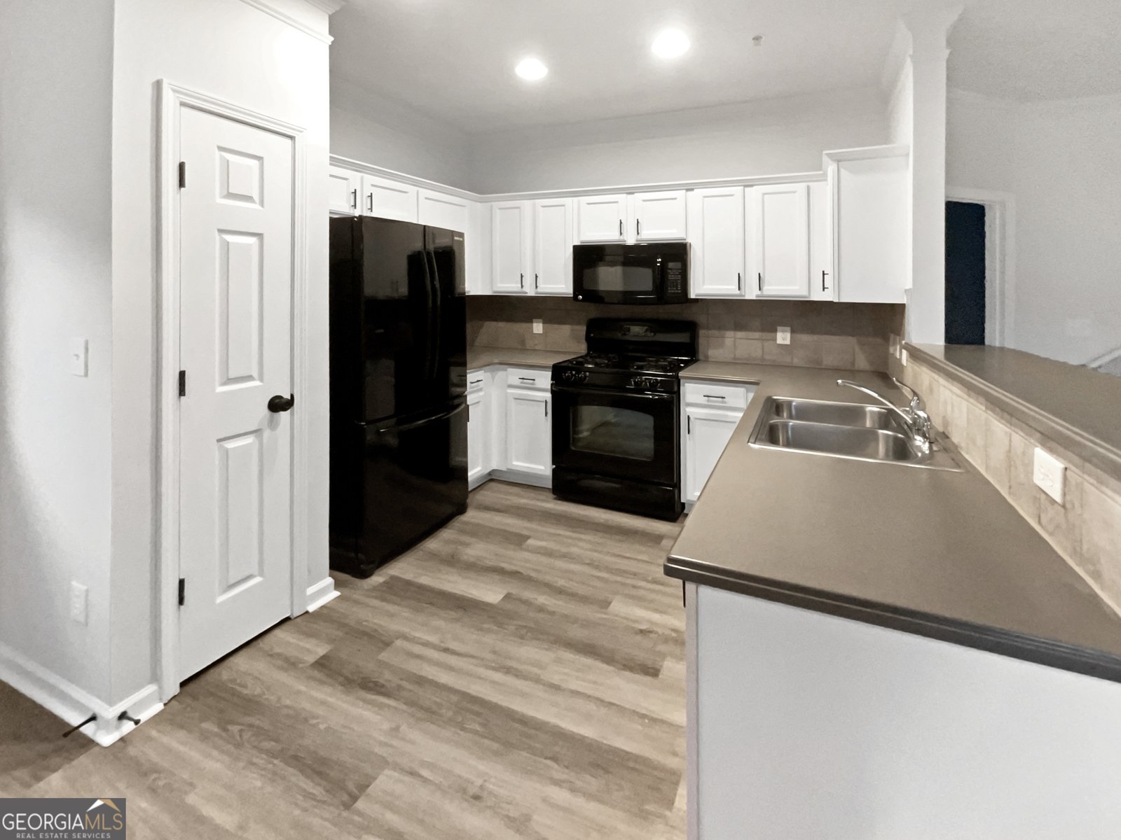 2048 Appaloosa Way Conyers - 11