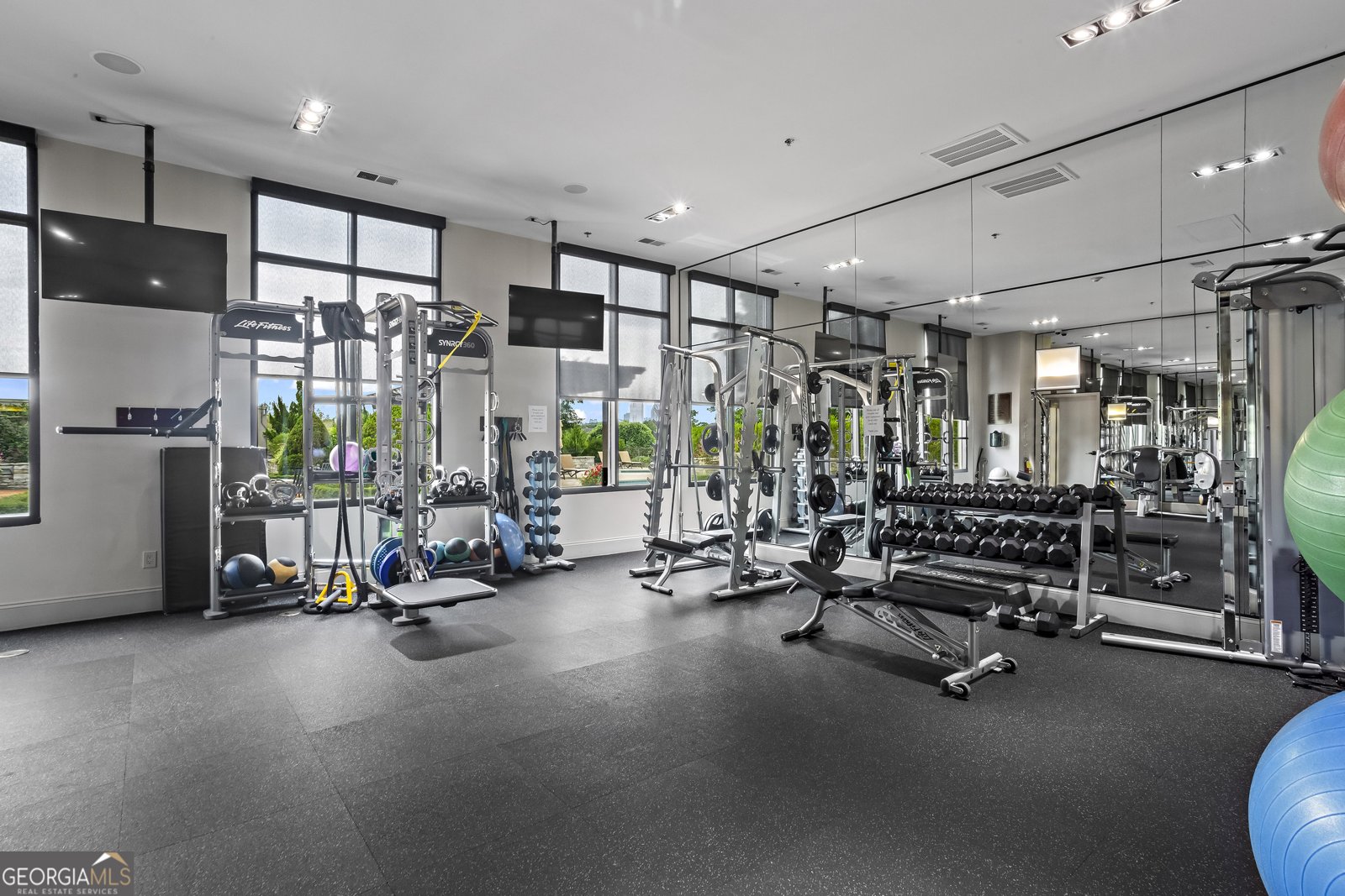 2233 Peachtree Road Atlanta - 43