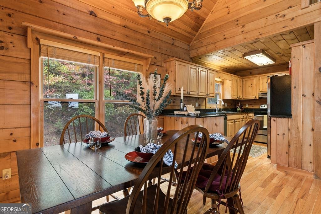 100 Wintermute Drive Mineral Bluff - 27