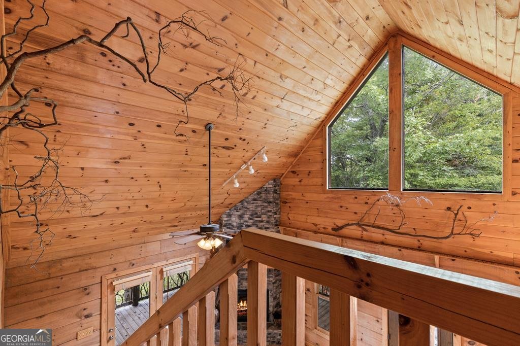 100 Wintermute Drive Mineral Bluff - 45