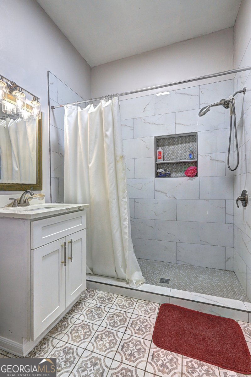 1078 Arlington Avenue Atlanta - 24