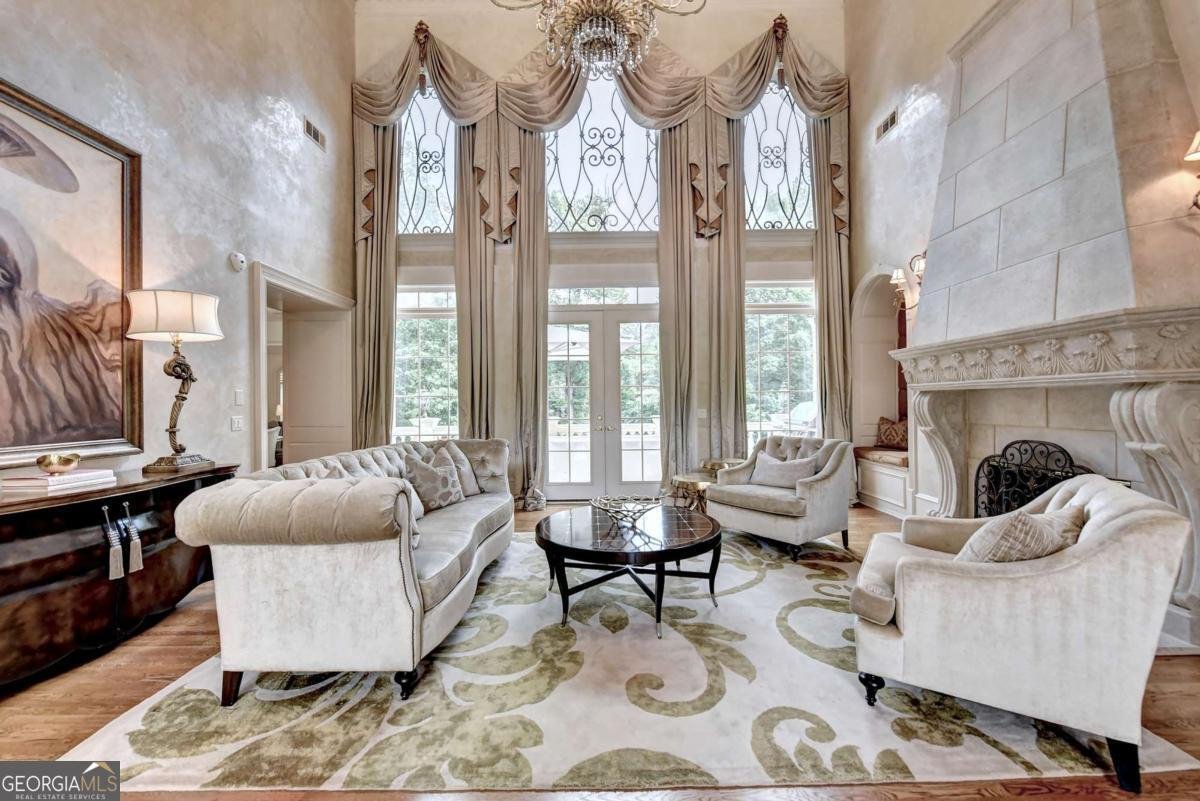 7015 Carlisle Lane Alpharetta - 7